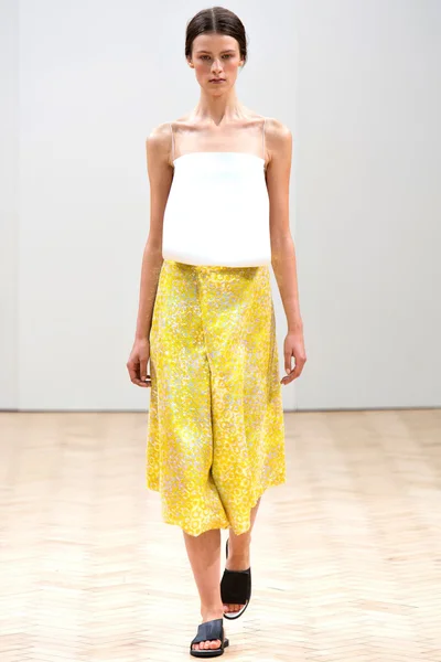 Look 23